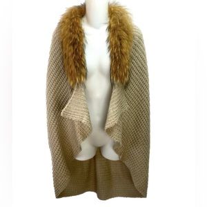 BOGO💥 Montanaco Tan Sweater Cape Fur Collar Poncho Sz One Size